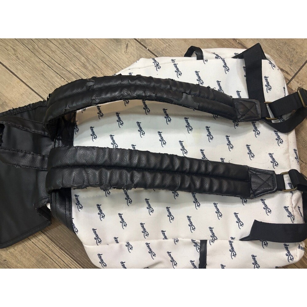 Disney backpack black with claw - Picture 6 of 7